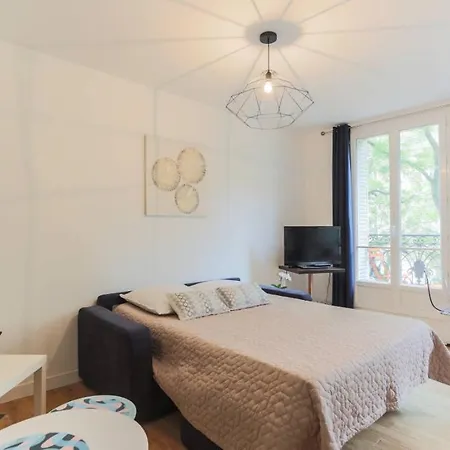 Apartment Superbe Familial Au Coeur Du 14 Eme *